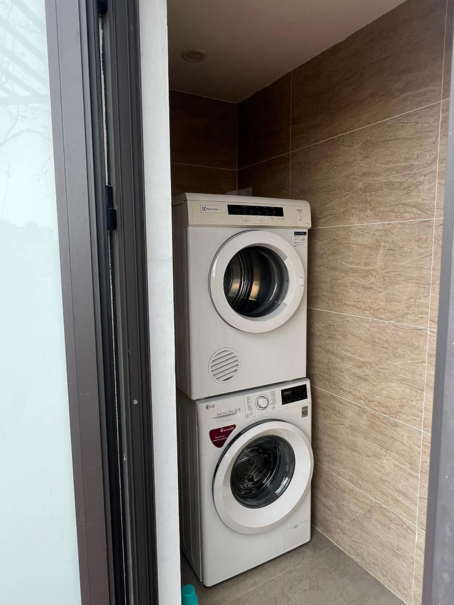 Davidduc'S Penhouse Apartment Hanoi Exterior foto
